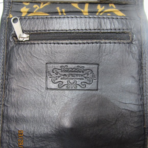 J.L. SALDIVAR Tooled Leather Black Trifold Crossbody Boho Western Purse - Picture 5 of 8